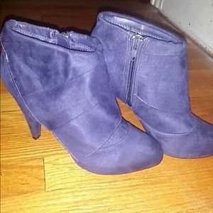 These booties are a beauty😍